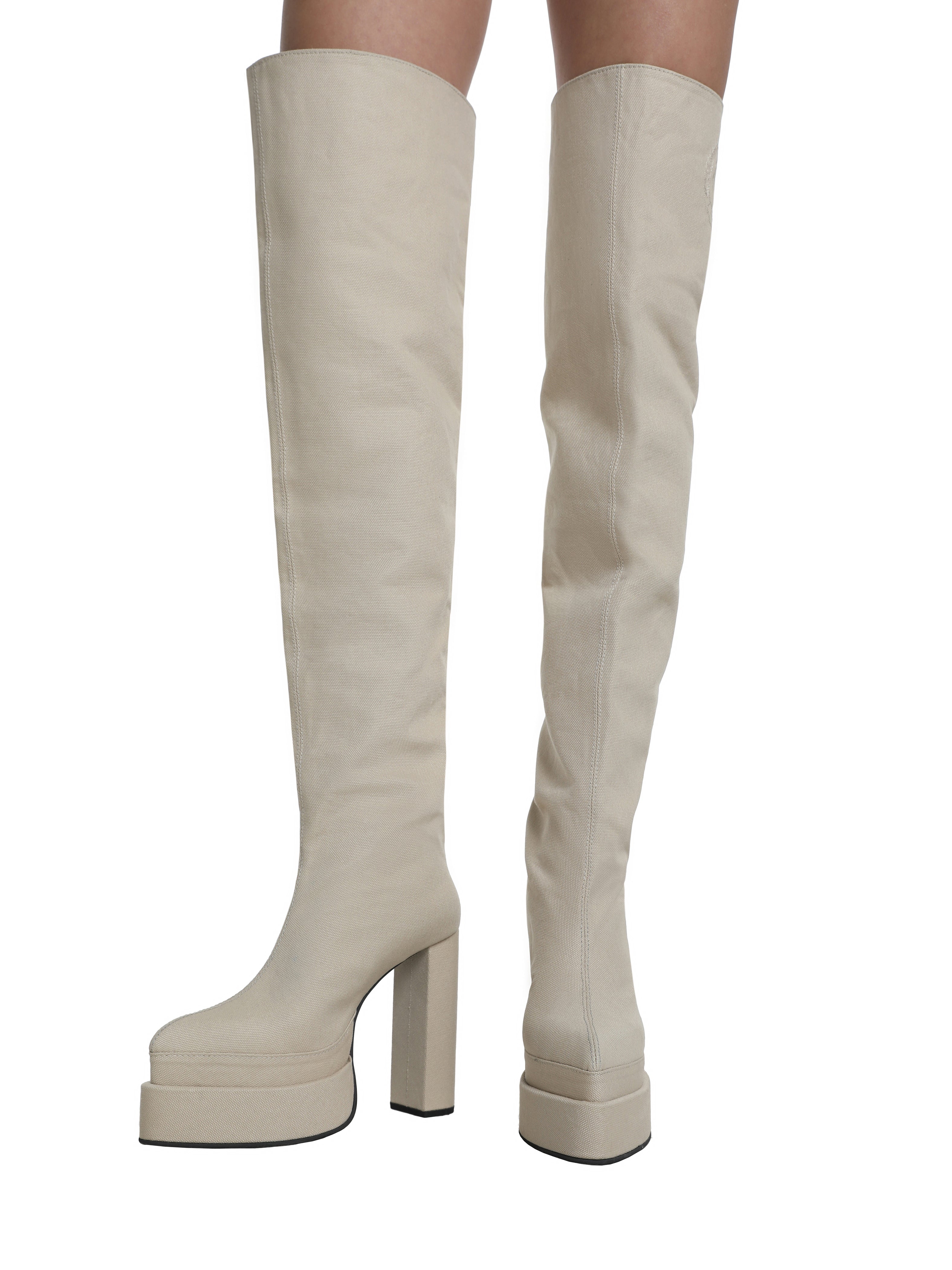 Long rally boots