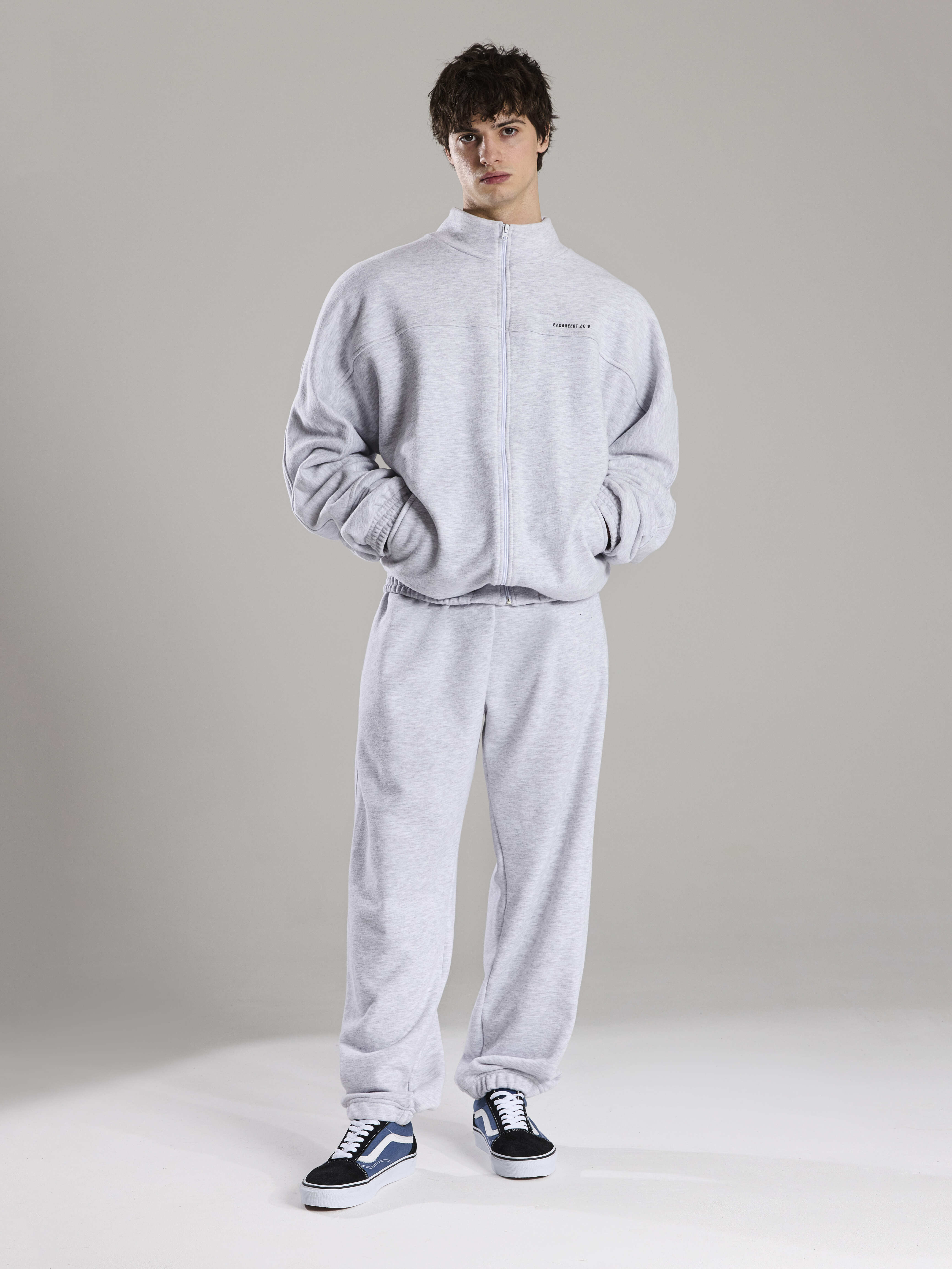 Suit gray melange