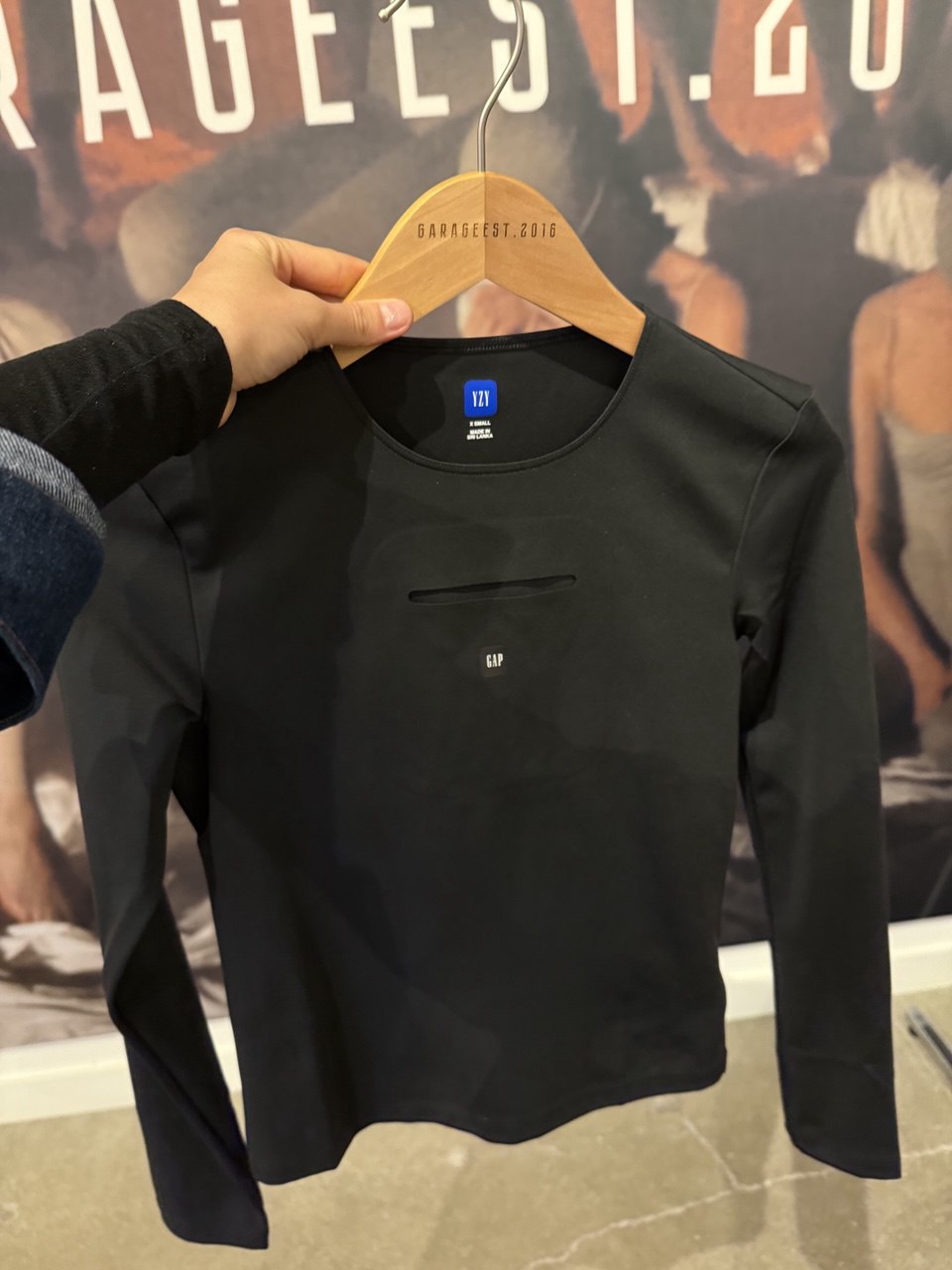 Yeezy&GAP Longsleeve with CUT